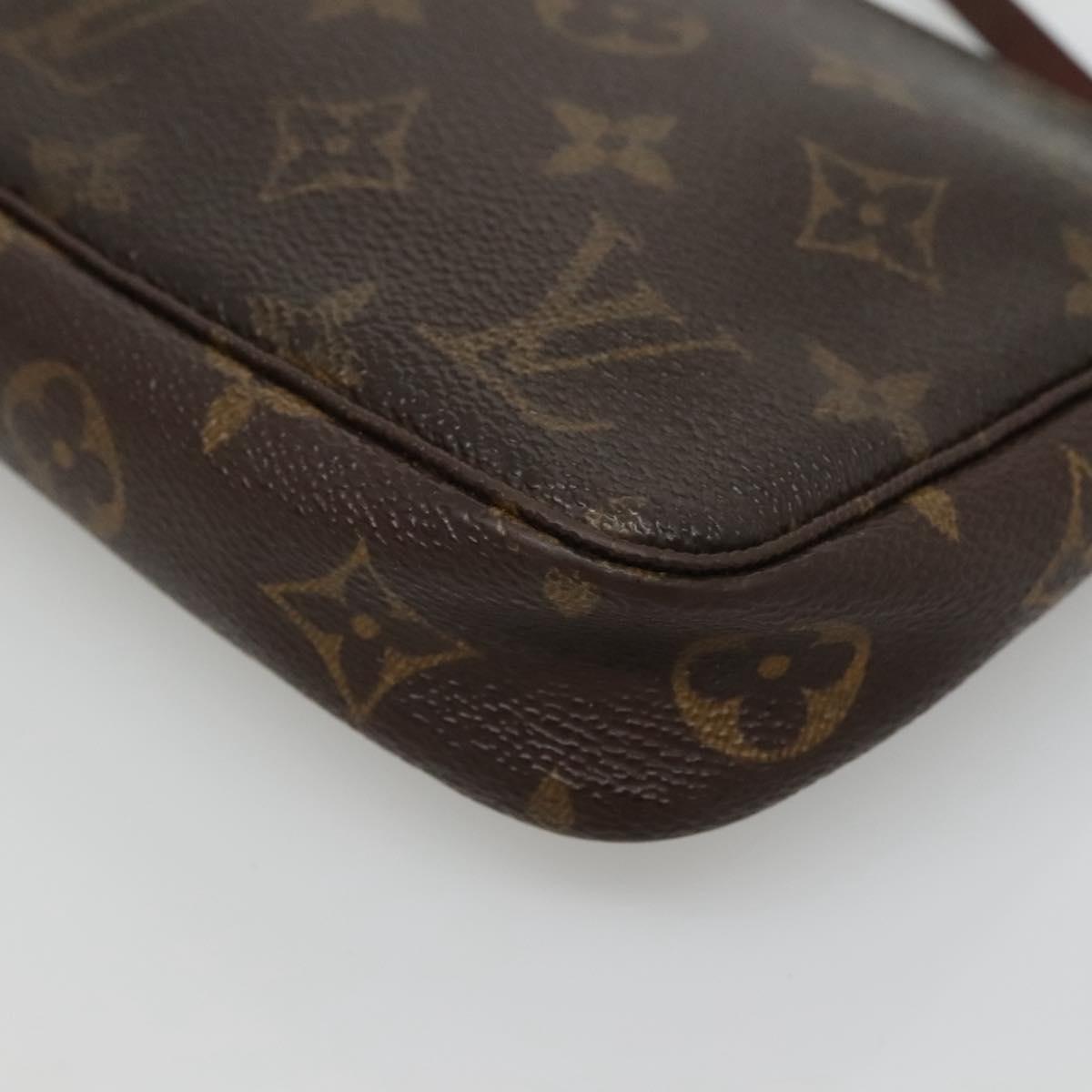 Monogram Pochette Accessoires Pouch