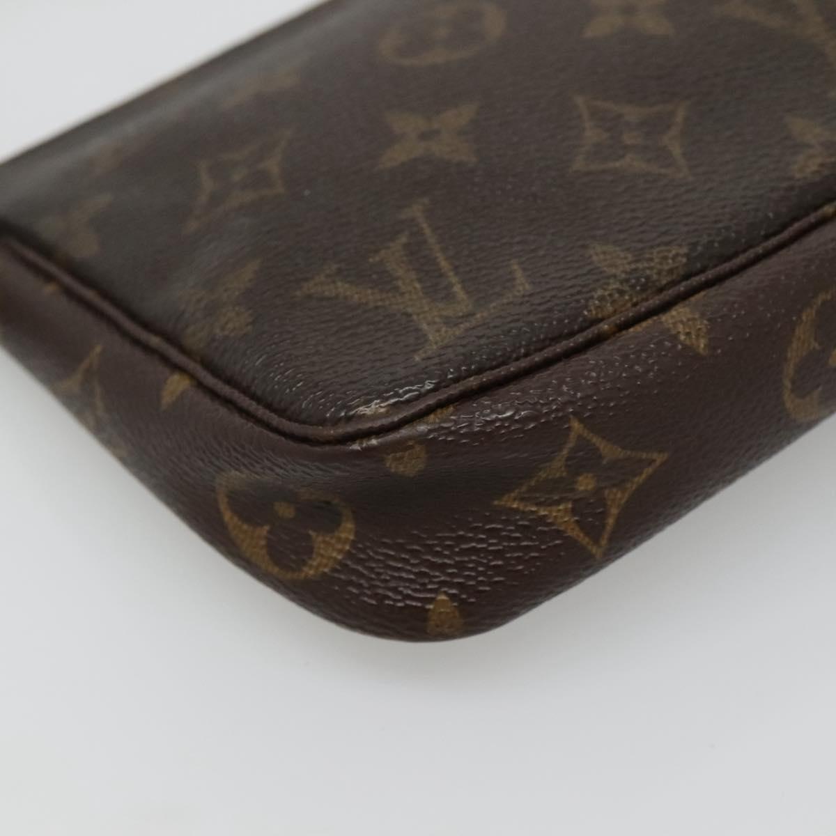 Monogram Pochette Accessoires Pouch
