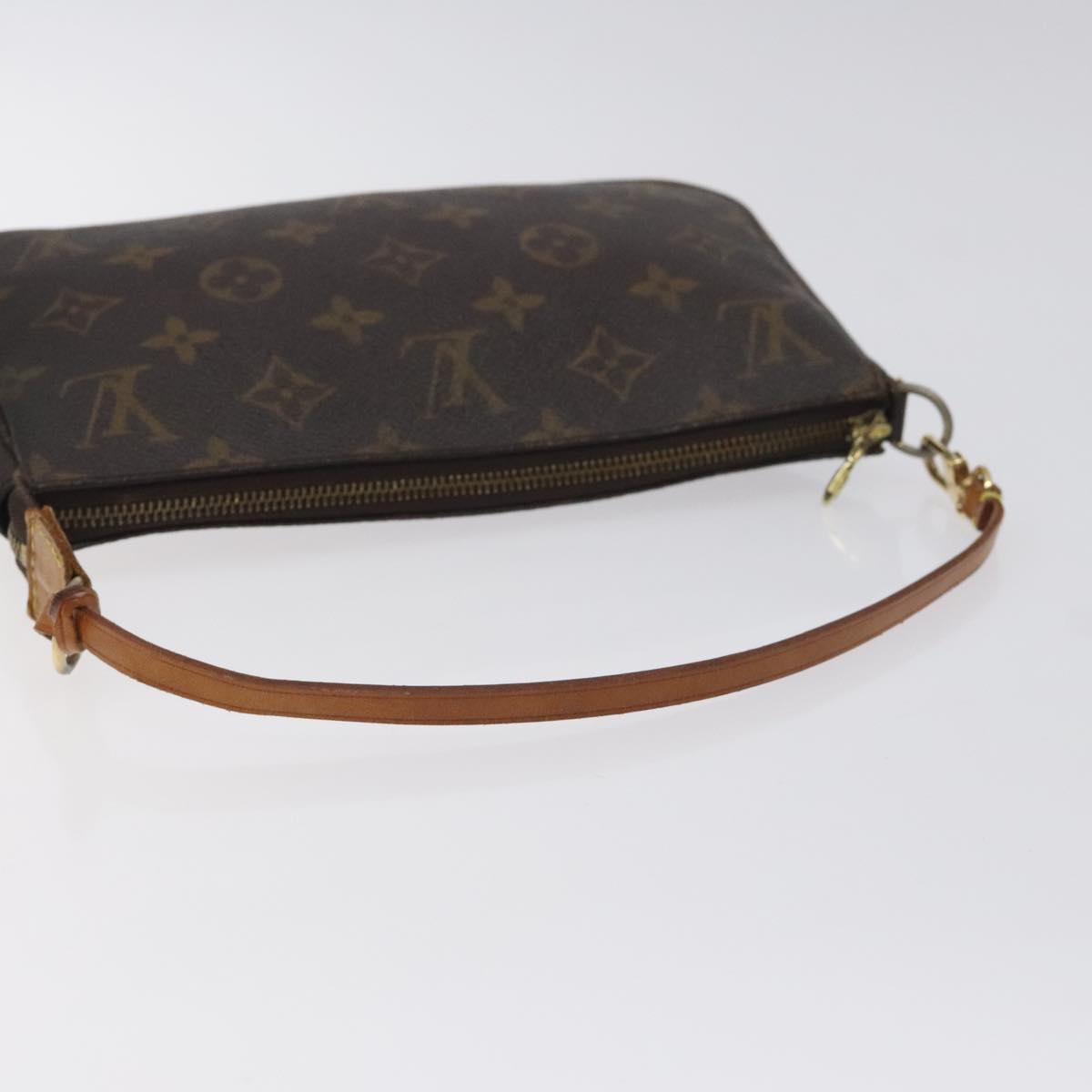 Monogram Pochette Accessoires Pouch